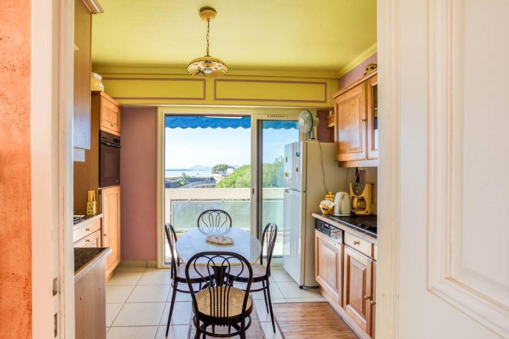 A6- 2 Bdr Incredible Sea View - Ac, Garage & Terrace Apartment อองทีบส์ ภายนอก รูปภาพ