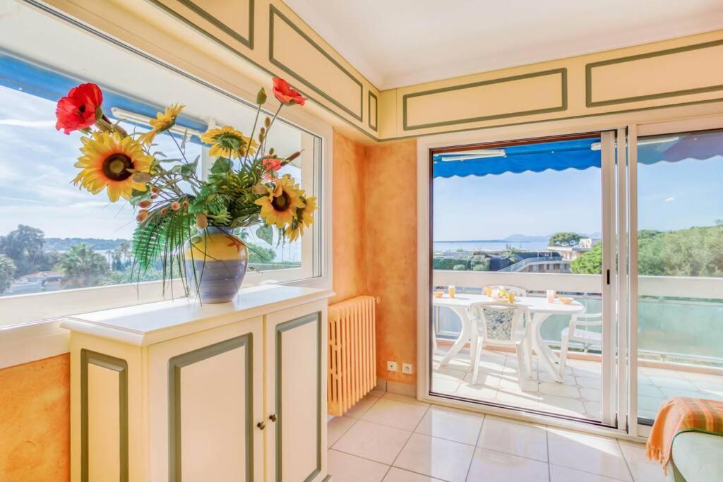 A6- 2 Bdr Incredible Sea View - Ac, Garage & Terrace Apartment อองทีบส์ ภายนอก รูปภาพ
