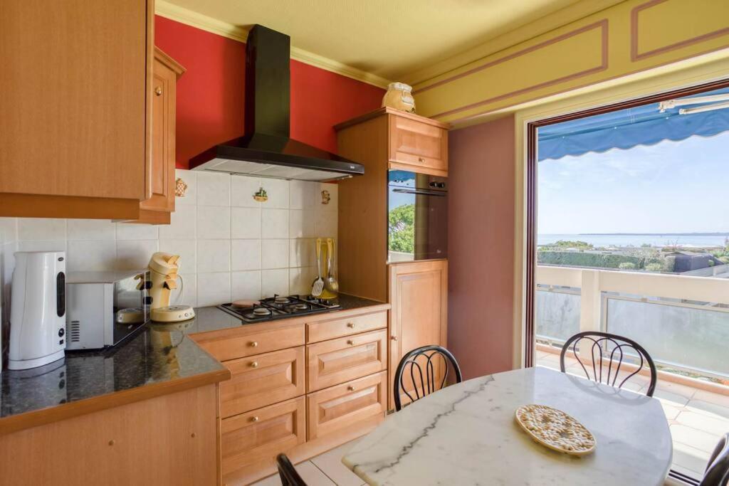 A6- 2 Bdr Incredible Sea View - Ac, Garage & Terrace Apartment อองทีบส์ ภายนอก รูปภาพ